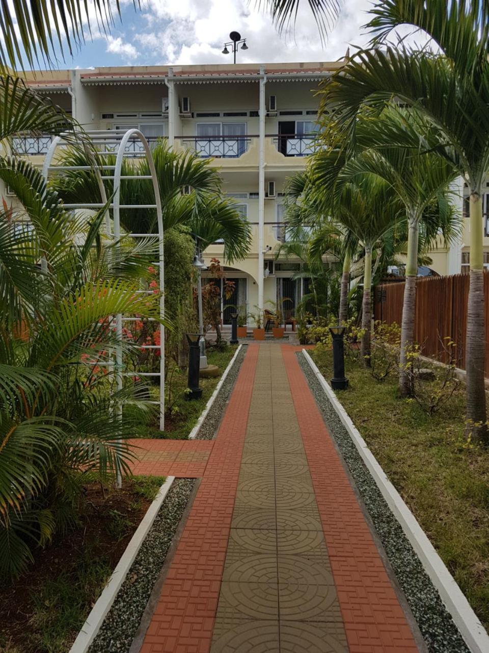 West Coast View Studios & Appartment Flic en Flac Luaran gambar