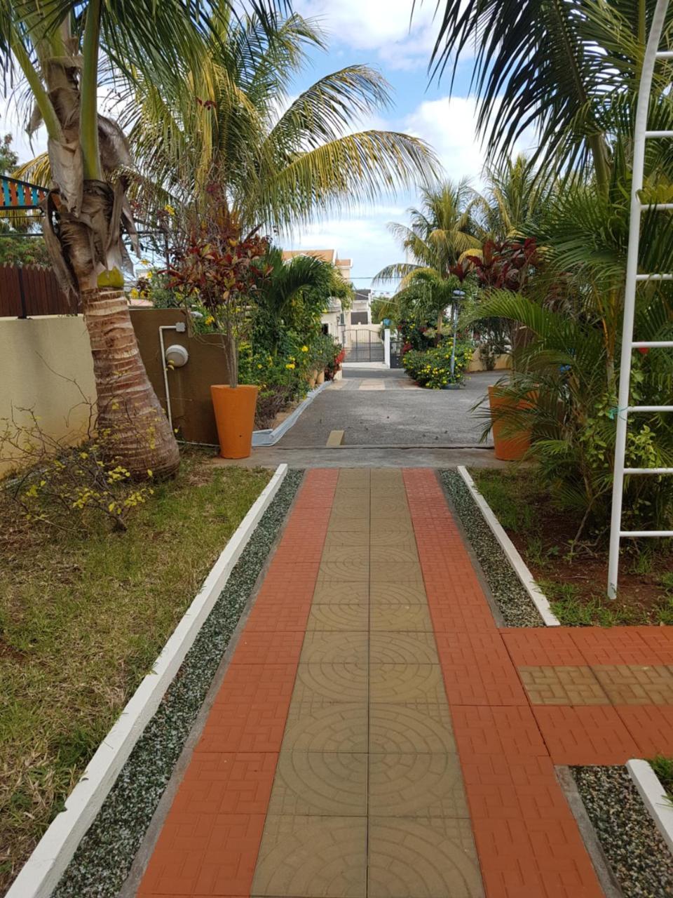 West Coast View Studios & Appartment Flic en Flac Luaran gambar