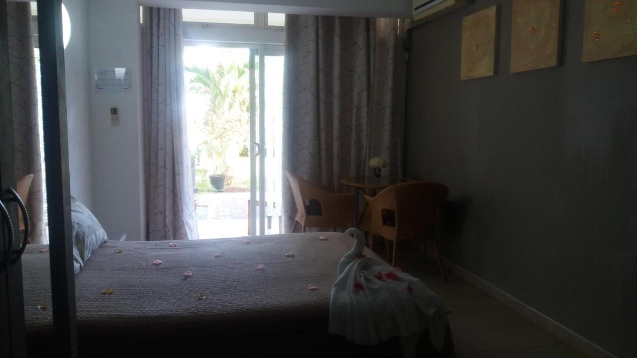 West Coast View Studios & Appartment Flic en Flac Luaran gambar
