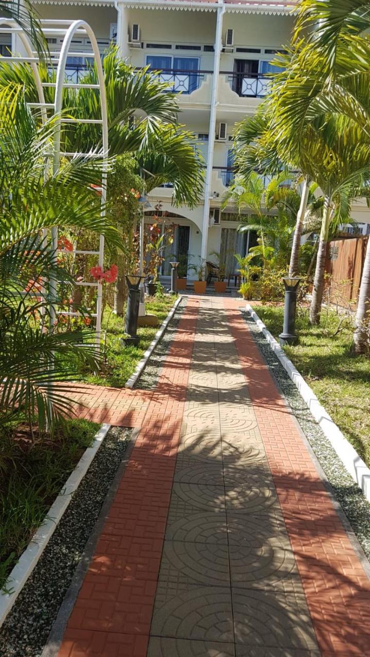 West Coast View Studios & Appartment Flic en Flac Luaran gambar