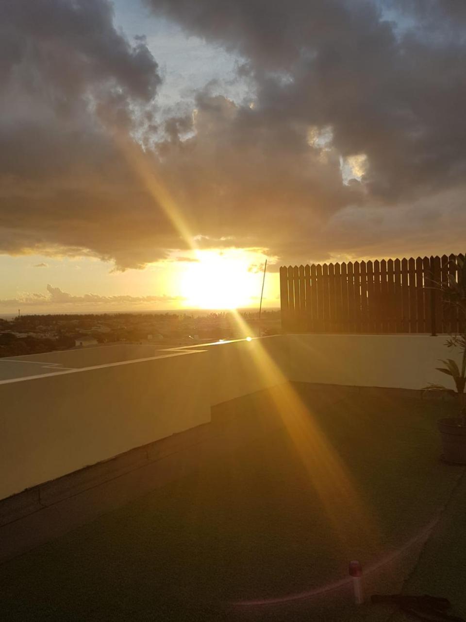 West Coast View Studios & Appartment Flic en Flac Luaran gambar